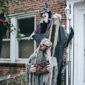 5 Ways to Keep Your Dog Calm During Halloween Walks in the CT Shoreline - Decorated porch in Old Saybrook